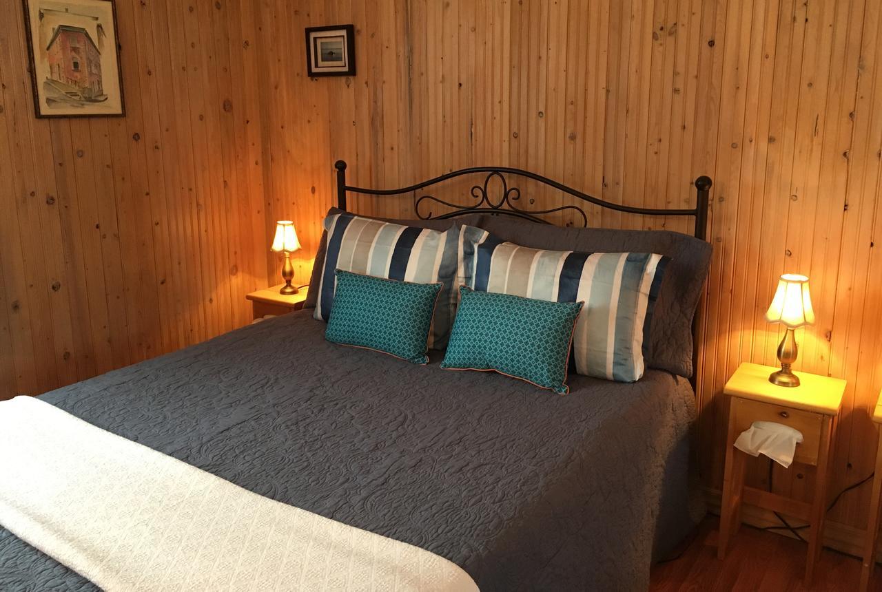 Bed and Breakfast La Chouette Viree Grandes-Bergeronnes Exterior foto