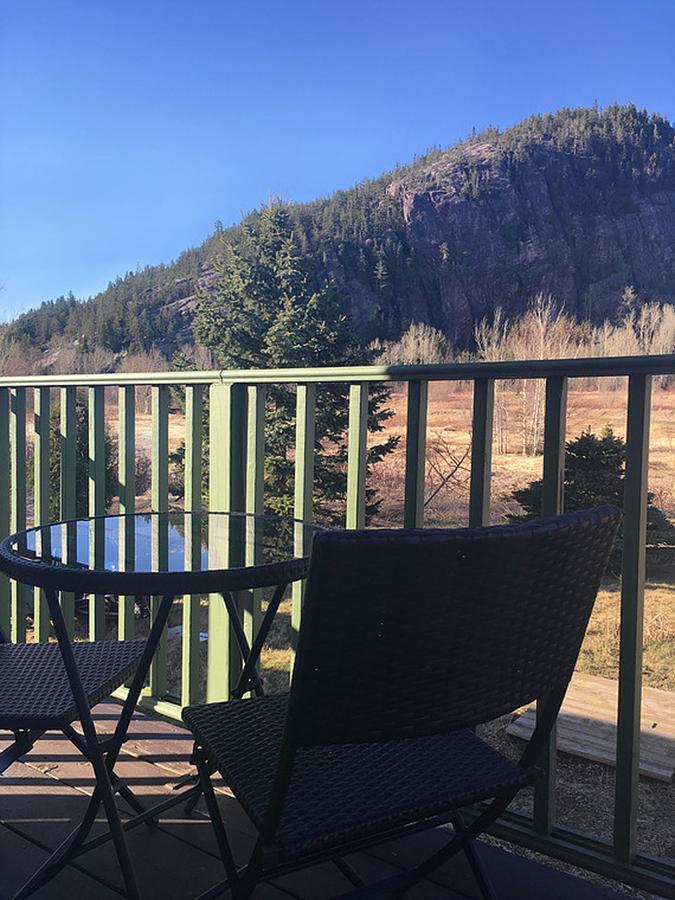 Bed and Breakfast La Chouette Viree Grandes-Bergeronnes Exterior foto